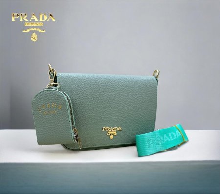 شنطة Prada ستاتي - فستقي